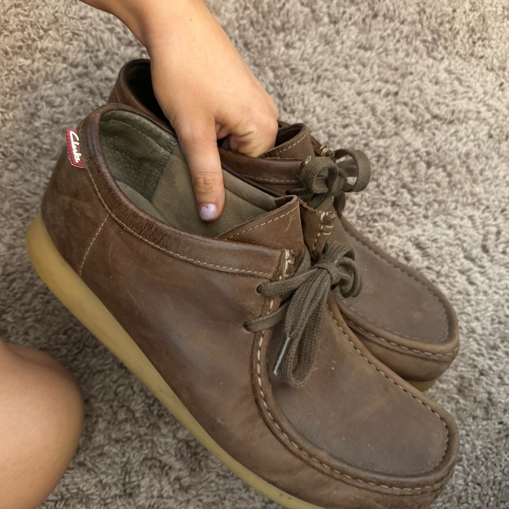 Clark Wallabee - Picture 2 of 3